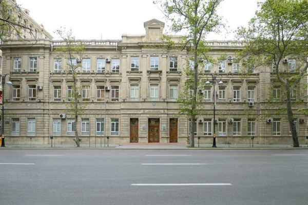 elm-ve-tehsil-nazirliyine-yeni-tapsiriqlar-verilib-siyahi